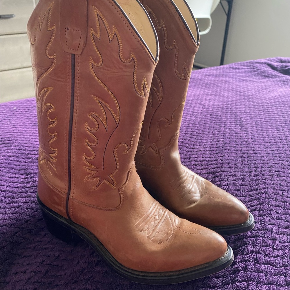 Kids boots